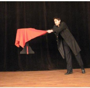 "Magiczny teatr baśni"-recital iluzjonistyczny Łukasza Podymskiego