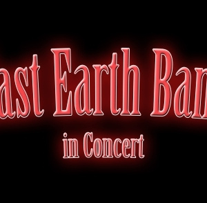 Muzyka na Starówce. Koncert zespołu East Earth Band.